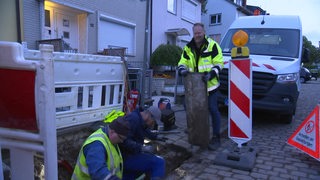 Zu sehen ist eine Straßenbaustelle.