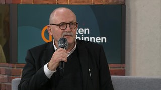 Der Psychiater Karl H.Beine im Interview bei buten un binnen.