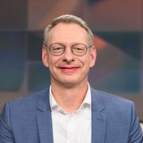 Prof. Dr. Christoph Breuer schaut beim Besuch bei "Hart aber fair" in die Kamera.