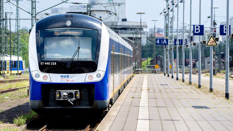 Regio-S-Bahn der NordWestBahn 