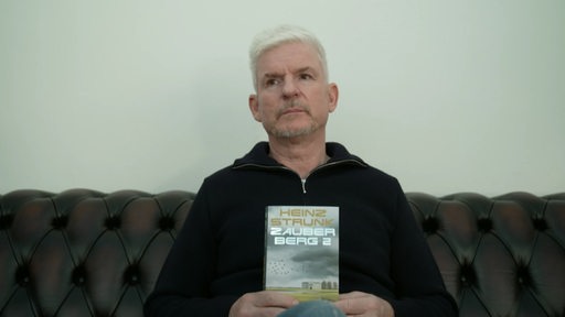 Der Auto Heinz Strunk mit seinem neuen Buch Zauberberg Zwei