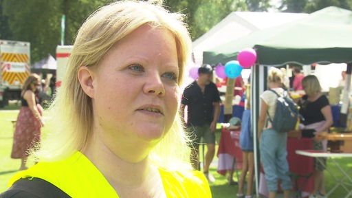 Christina Döpke vom Landesbetriebssportverband Bremen beim Interview im Bürgerpark.