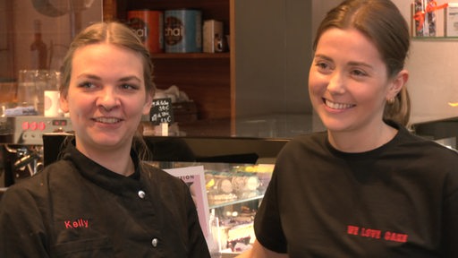 Kelly Amelie Alpers und Mona Warnecke im Interview über ihren Gewinn des Beladonna Gründerpreises. 