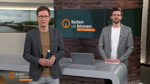 Felix Krömer und Niko schleicher im Studio von buten un binnen.