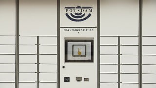 Eine Abholstation für Ausweise und andere Dokumente. 