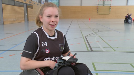 Rollstuhl-Rugby Spielerin Mascha Mosel beim Training vor der Weltmeisterschaft.