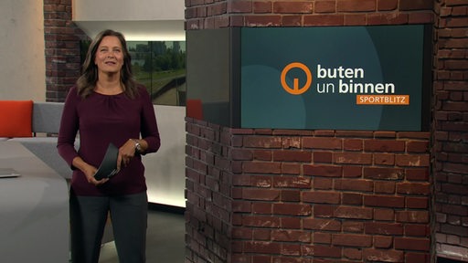 Moderatorin Pascale Ciesla im Sportblitzstudio