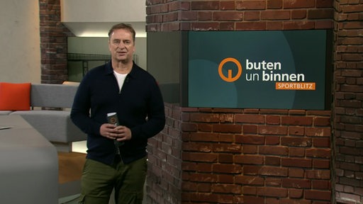 Moderator Stephan Schiffner im Sportblitz Studio.