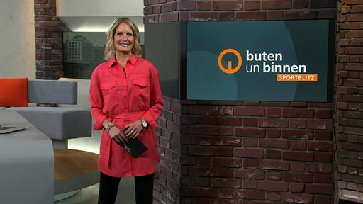 Moderatorin Janna Betten im Sportblitz Studio. 