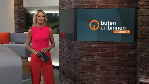 Die Moderatorin Janna Betten im Sportblitz-Studio