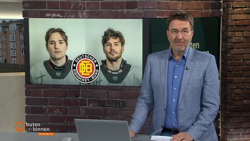 Moderator Jan-Dirk Bruns im Sportblitz Studio von buten un binnen.