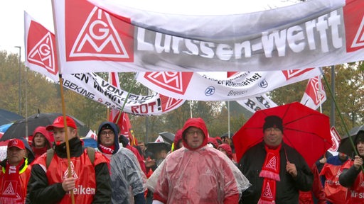 Metallindustrie IGM beim Streiken.