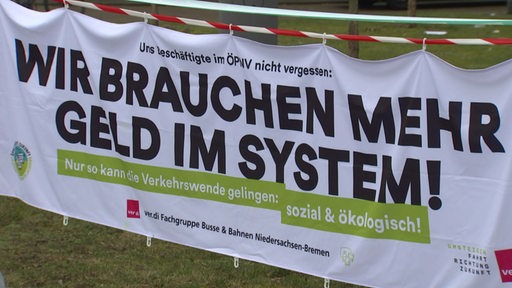 Ein Demonstrations Plakat von Verdi.