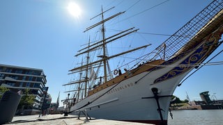 Das Schulschiff Deutschland liegt in Bremerhaven