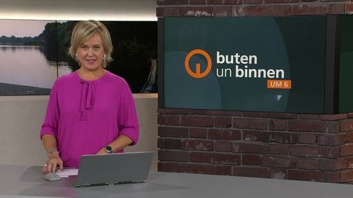 Moderatorin Kirsten Rademacher im buten un binnen Studio. 