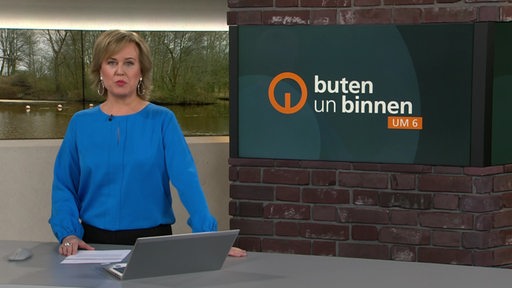 Kirsten Rademacher im Studio von buten un binnen.