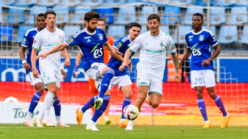 David Kownacki im Duell gegen Straßburg.